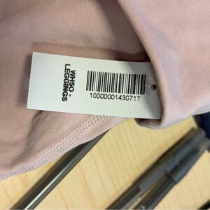 Aritzia TNA Chill Light Pink Leggings